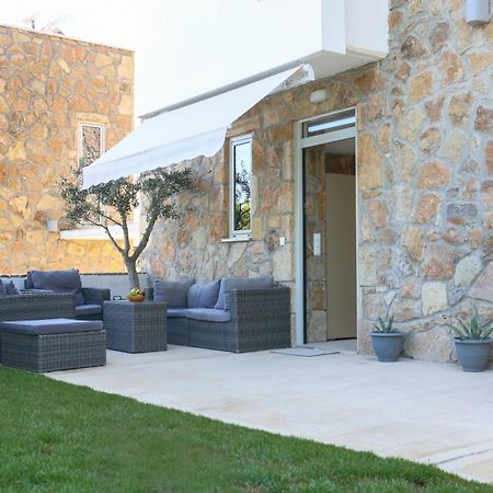 Villa Douglas - Private Pool, Bbq, 4Bdrms, View بيفكوهوري المظهر الخارجي الصورة