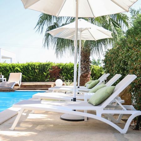 Villa Douglas - Private Pool, Bbq, 4Bdrms, View بيفكوهوري المظهر الخارجي الصورة