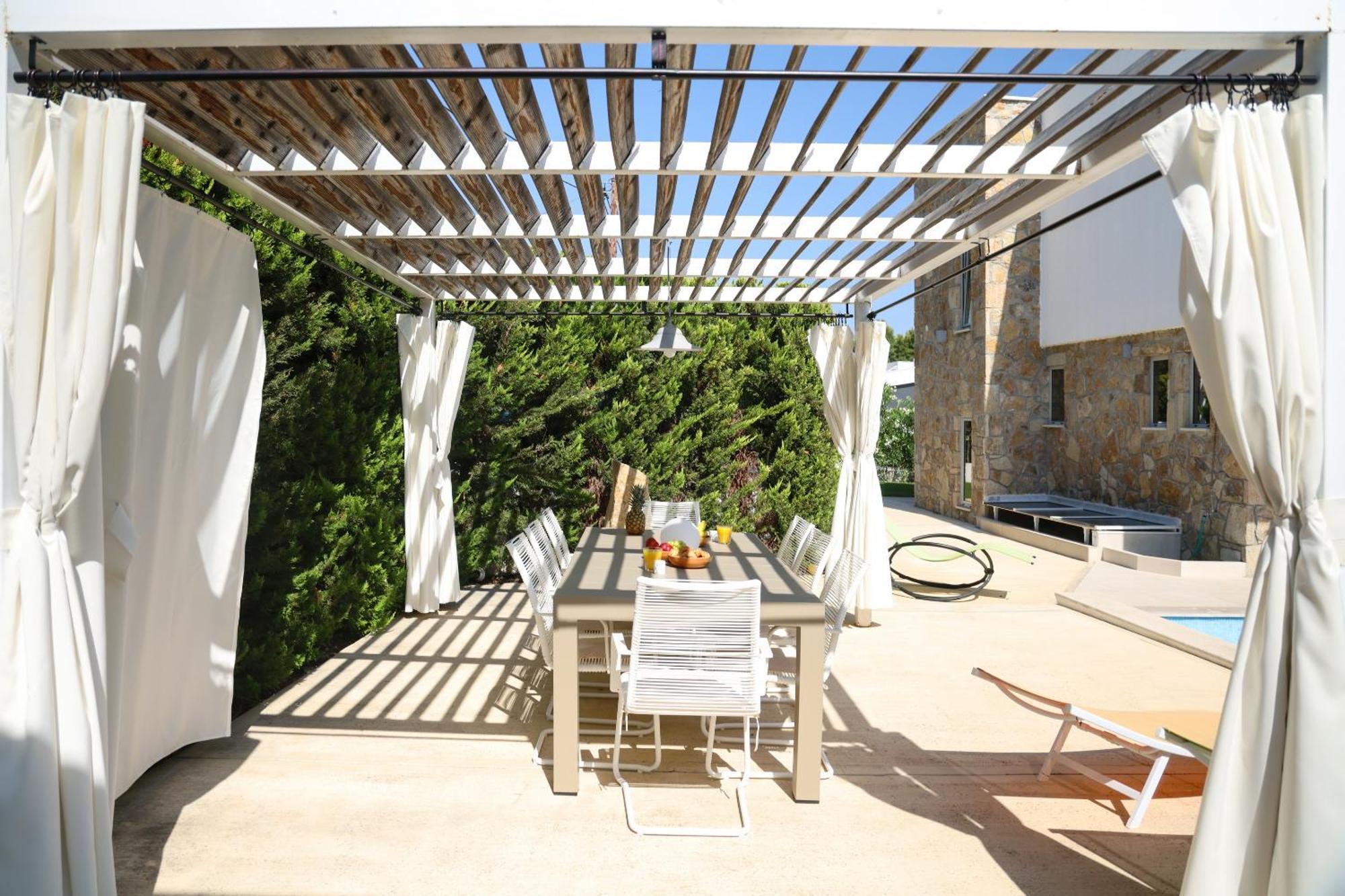 Villa Douglas - Private Pool, Bbq, 4Bdrms, View بيفكوهوري المظهر الخارجي الصورة