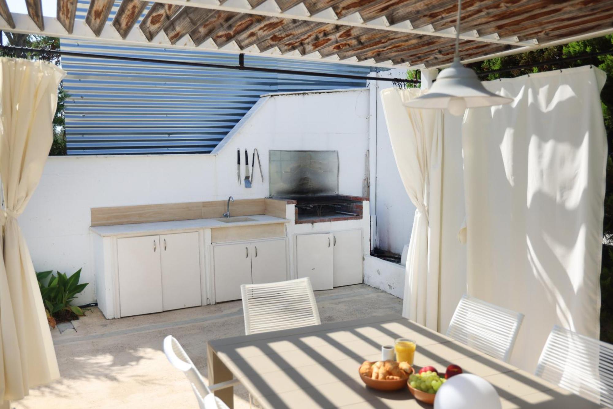 Villa Douglas - Private Pool, Bbq, 4Bdrms, View بيفكوهوري المظهر الخارجي الصورة